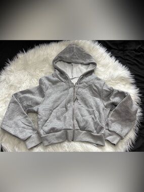 Cropped Zip-Up Hooded Sweatshirt - Light Heather Gray
